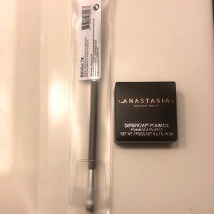 Anastasia dip brow pomade + brush 7B dual ended angled brush set